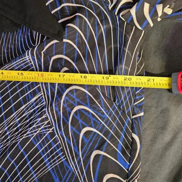 Cameo Sheer Long Sleeve Blouse Size‎ S Button Front Professional Geometric - Picture 7 of 10